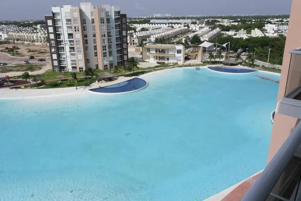 Blue Lagoon Cancun 0*,